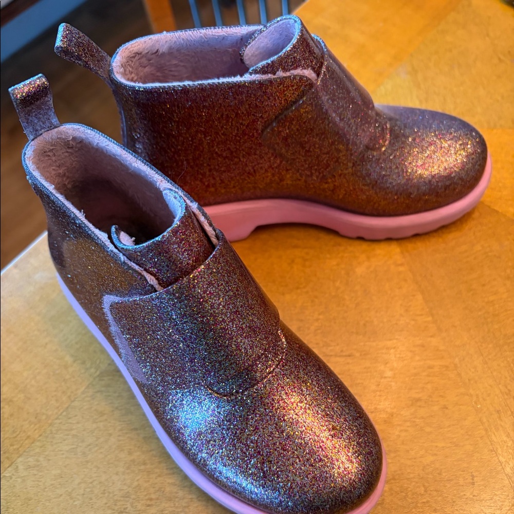Mini Melissa boots size 12 girls